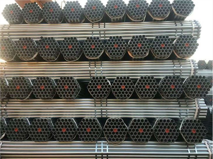 ERW Steel Pipes With ASTM A53 API 5L Gr B Material